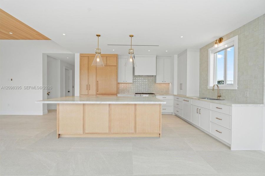 Furnished interior view inside a new home in , Key Largo (Image 11).