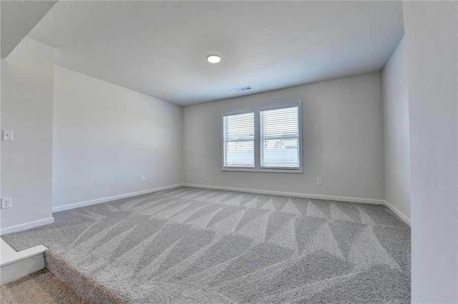 Spacious, unfurnished interior of a new home in , Auburn (Image 53). Spacious, unfurnished interior of a new home in , Auburn (Image 53).