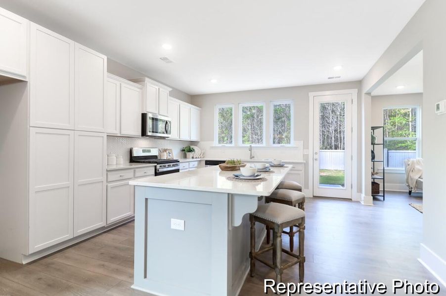 Furnished interior view inside a new home in , Ravenel (Image 19). Furnished interior view inside a new home in , Ravenel (Image 19).