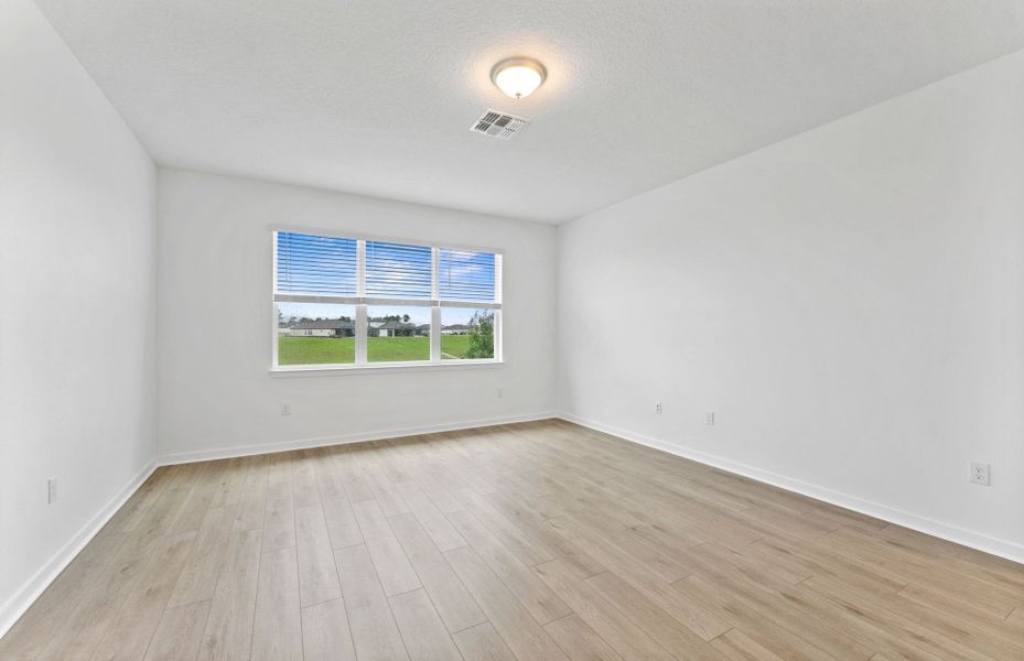 Spacious, unfurnished interior of a new home in Caldera, Spring Hill (Image 14).