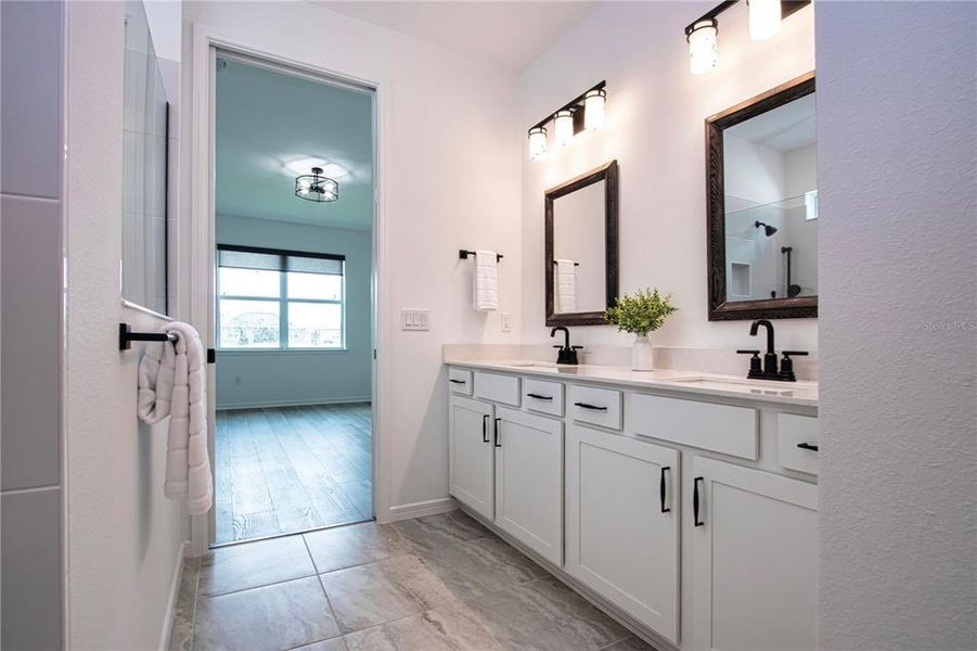 Furnished interior view inside a new home in , Parrish (Image 32).