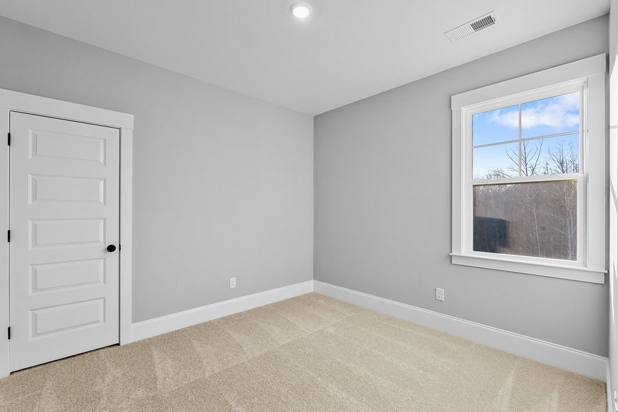 Spacious, unfurnished interior of a new home in Hanes Lake, Winston-Salem (Image 41).