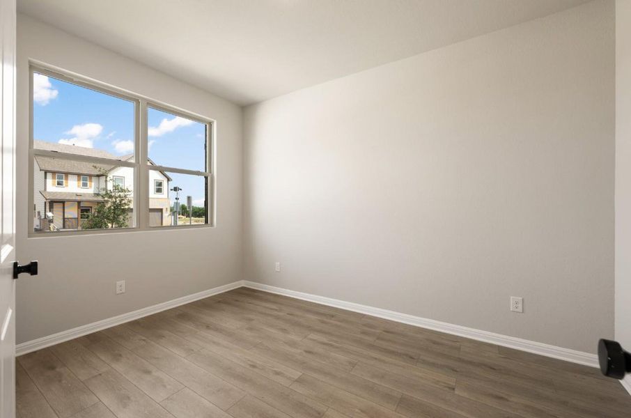 Spacious, unfurnished interior of a new home in Patterson Ranch, Georgetown (Image 19).