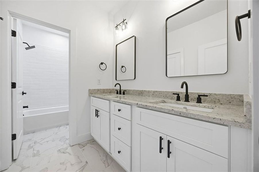 Furnished interior view inside a new home in , Dahlonega (Image 34).