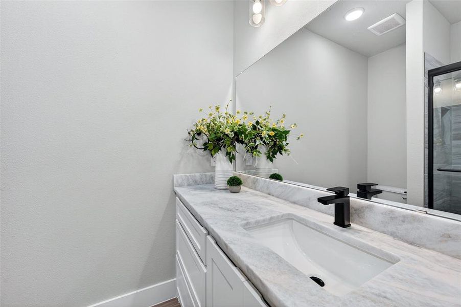 Image 29 of a home in .