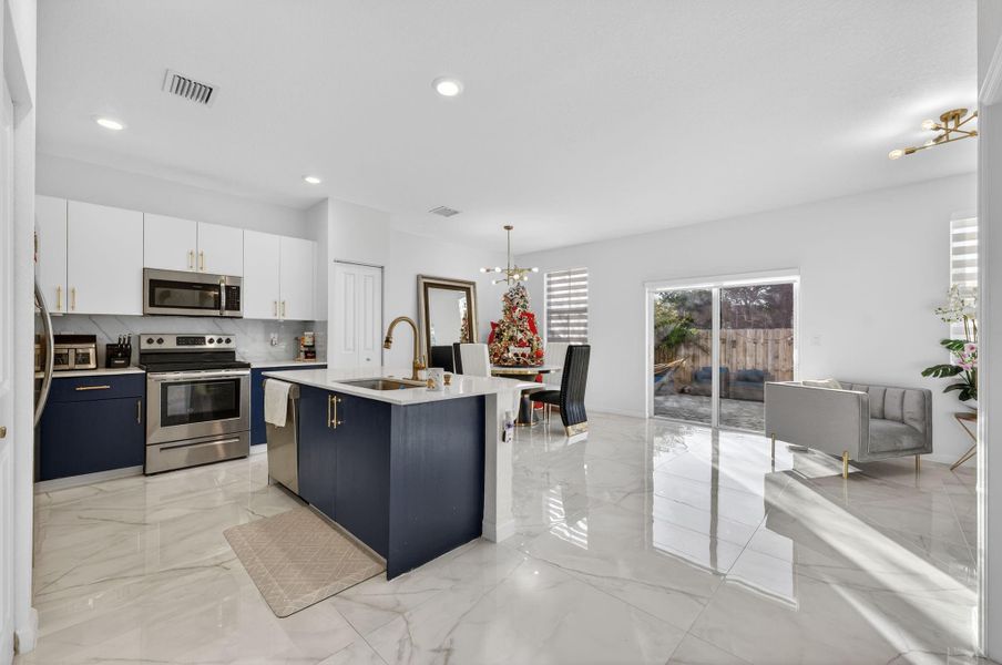 Furnished interior view inside a new home in , Coral Springs (Image 13). Furnished interior view inside a new home in , Coral Springs (Image 13).