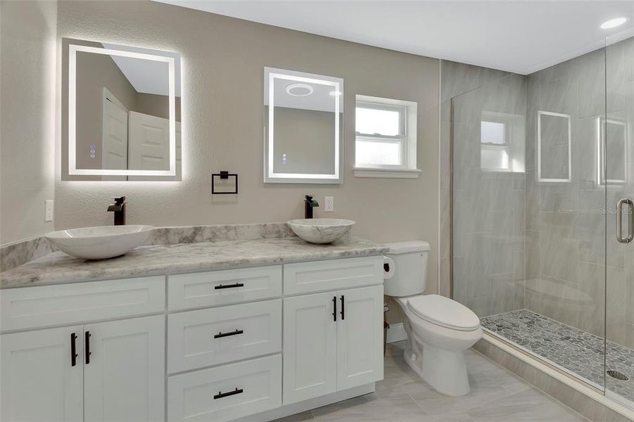 Furnished interior view inside a new home in , Daytona Beach (Image 12).