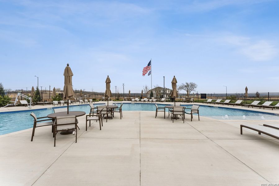 Community amenities in Mesquite Ridge, San Antonio (Image 17).