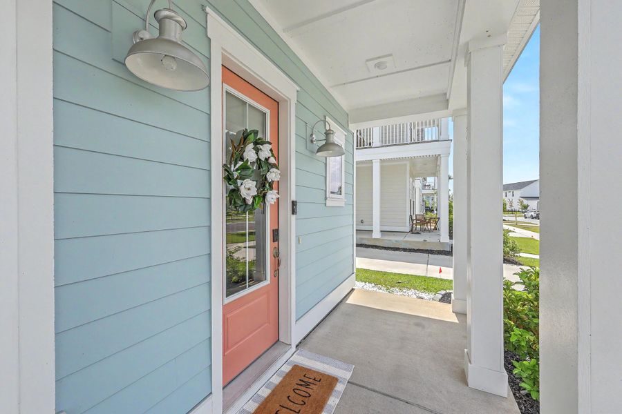 Exterior details and patio area of a home in Carnes Crossroads, Summerville (Image 31).