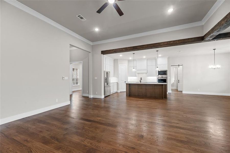 Spacious, unfurnished interior of a new home in King Crossing Estates, Van Alstyne (Image 30).