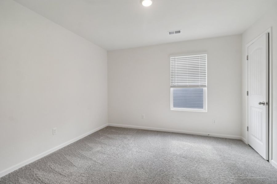 Representative unfurnished interior of a home built from the Kingston ll by Great Southern Homes in Portrait Hills, Aiken (Image 28).