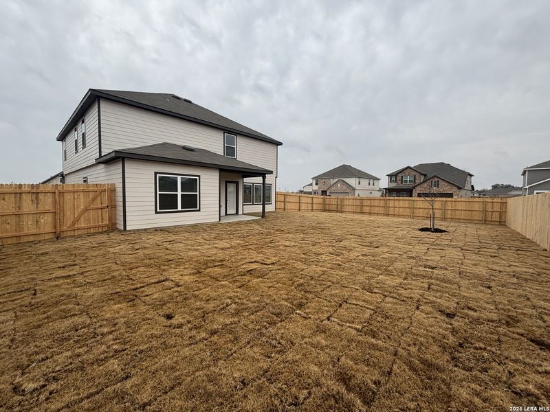 Exterior details and patio area of a home in Saddlebrook Ranch, Schertz (Image 19).