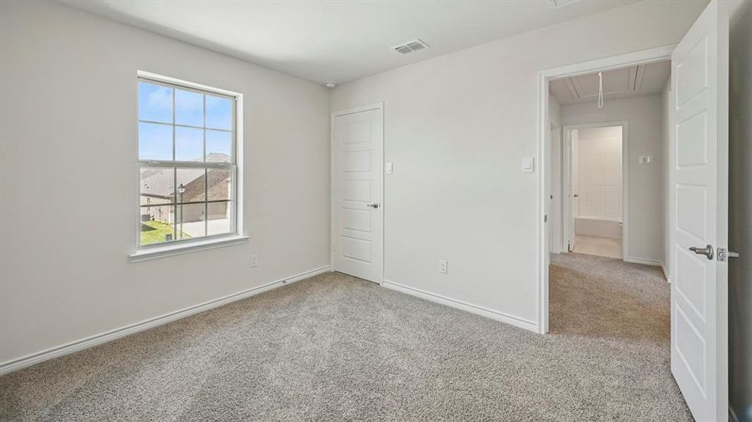 Spacious, unfurnished interior of a new home in Lilybrooke at Legacy Hills, Celina (Image 21). Spacious, unfurnished interior of a new home in Lilybrooke at Legacy Hills, Celina (Image 21).