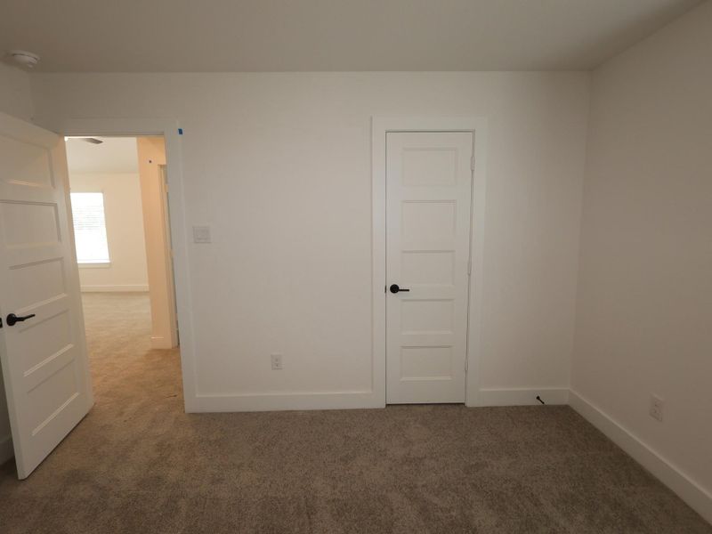 Spacious, unfurnished interior of a new home in Hallimore Ranch, Rosenberg (Image 24). Spacious, unfurnished interior of a new home in Hallimore Ranch, Rosenberg (Image 24).