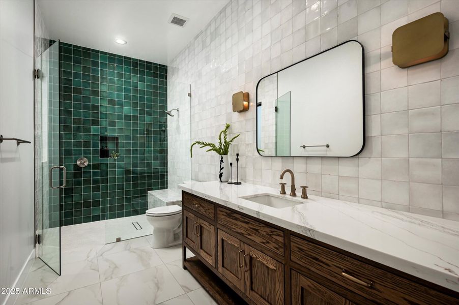 39-10220 N 66th St Paradise Valley-38