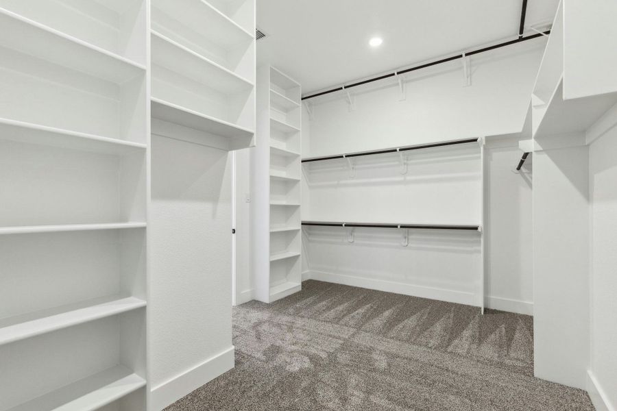 Representative furnished interior of a home built from the Custom 3580 by Kindred Homes in The Vines, Haslet (Image 15). Representative furnished interior of a home built from the Custom 3580 by Kindred Homes in The Vines, Haslet (Image 15).