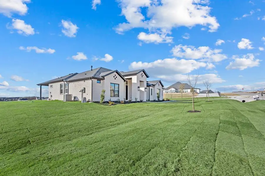 Exterior details and patio area of a home in Rocky Top Ranch, Reno (Image 27).