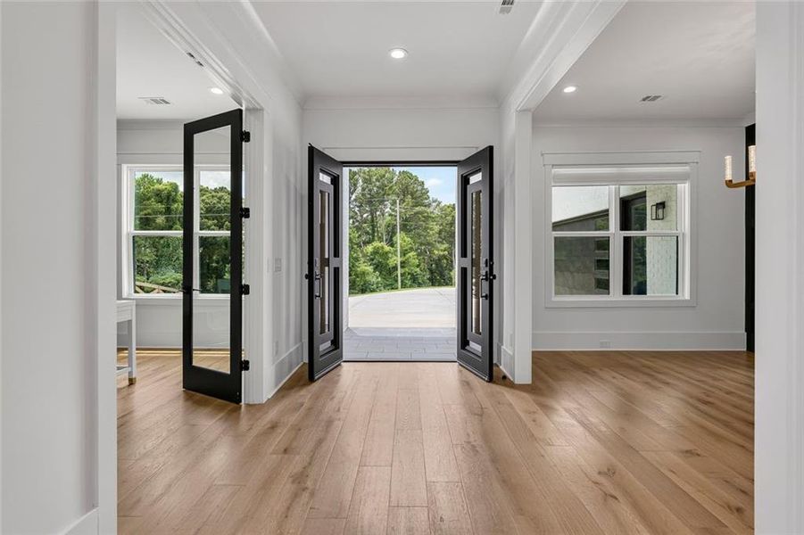 Spacious, unfurnished interior of a new home in , Braselton (Image 24).