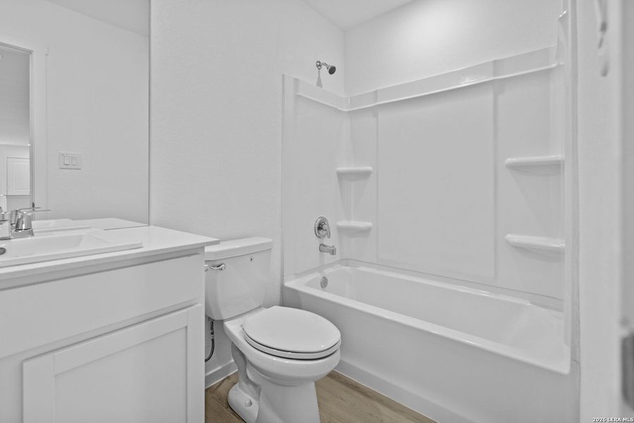 Furnished interior view inside a new home in Spring Grove, St. Hedwig (Image 4).