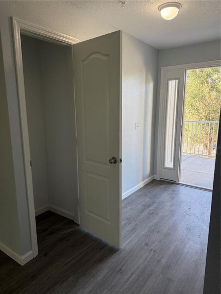 Entrance Lobby & Coat Closet