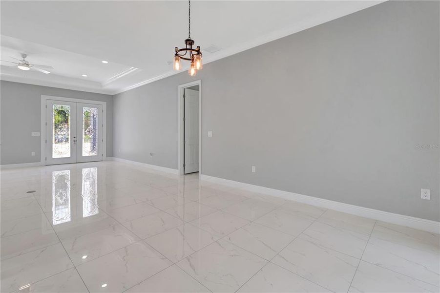 Spacious, unfurnished interior of a new home in , Leesburg (Image 44).
