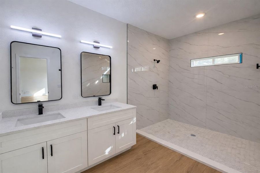 Furnished interior view inside a new home in , Citrus Springs (Image 9).