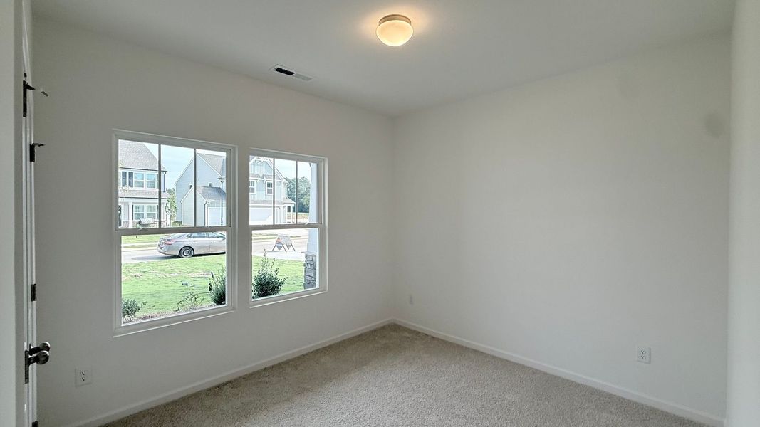 Spacious, unfurnished interior of a new home in Nathans Ridge, Lillington (Image 14).
