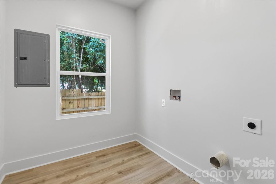 Spacious, unfurnished interior of a new home in , Charlotte (Image 23).