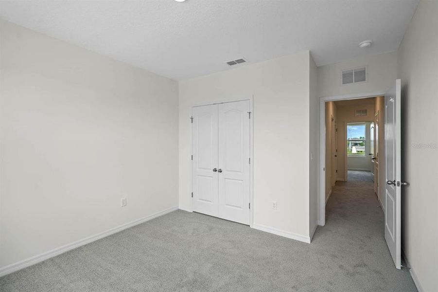 Spacious, unfurnished interior of a new home in Timberwalk, Mount Dora (Image 28). Spacious, unfurnished interior of a new home in Timberwalk, Mount Dora (Image 28).