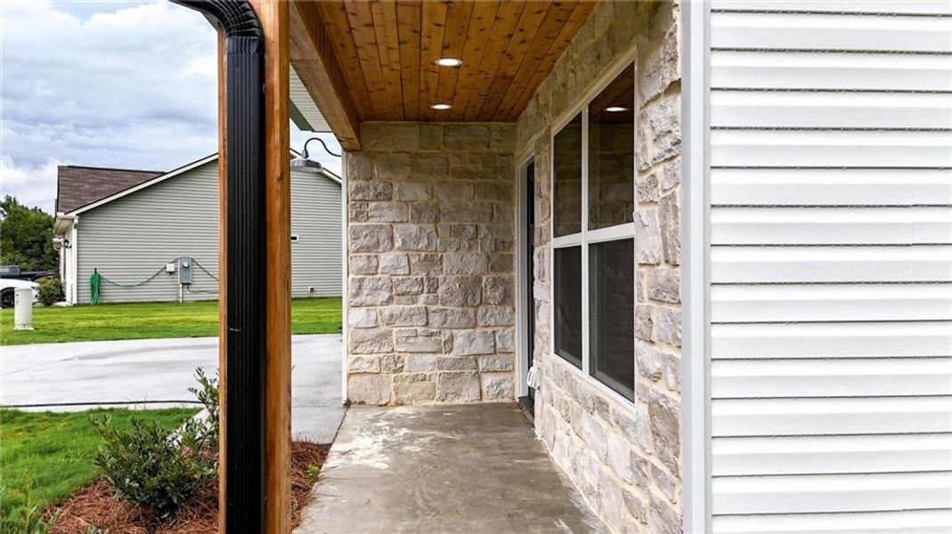 Image 28 of a home in .