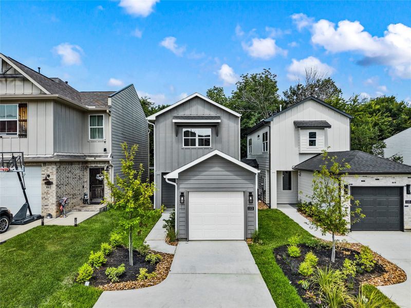 Front exterior of a new home in , Montgomery, TX, highlighting curb appeal (Image 26).