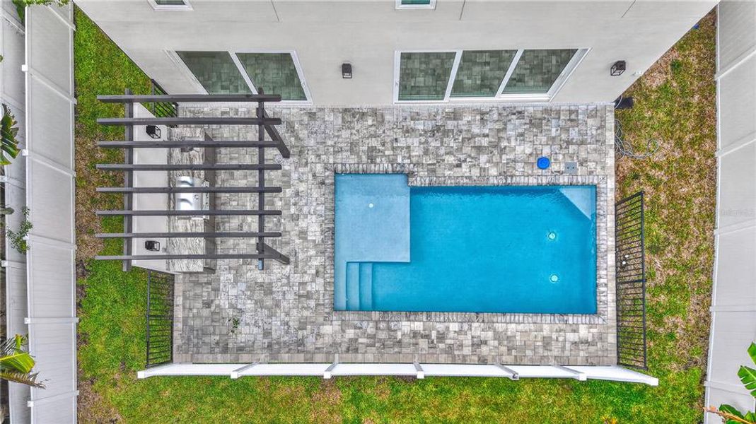 Exterior details and patio area of a home in , Sarasota (Image 27).