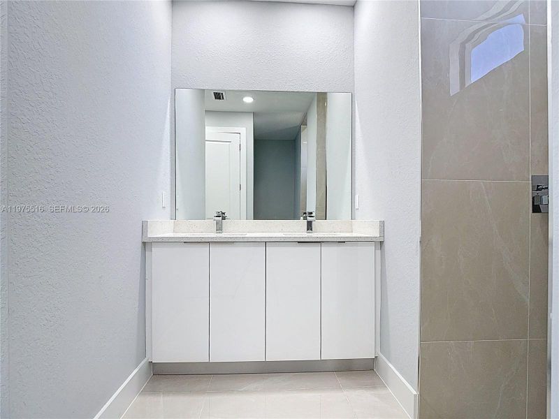 Furnished interior view inside a new home in , Lehigh Acres (Image 16). Furnished interior view inside a new home in , Lehigh Acres (Image 16).