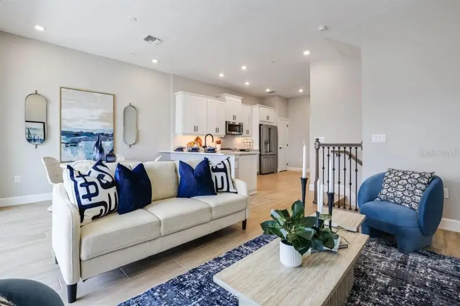 Furnished interior view inside a new home in Seahaven, Punta Gorda (Image 10).