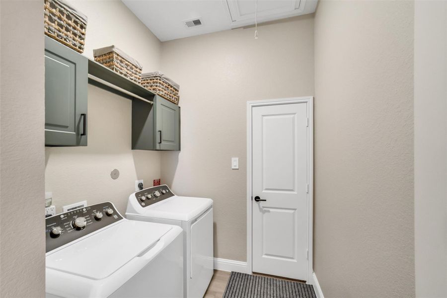 Furnished interior view inside a new home in , Willis (Image 12).