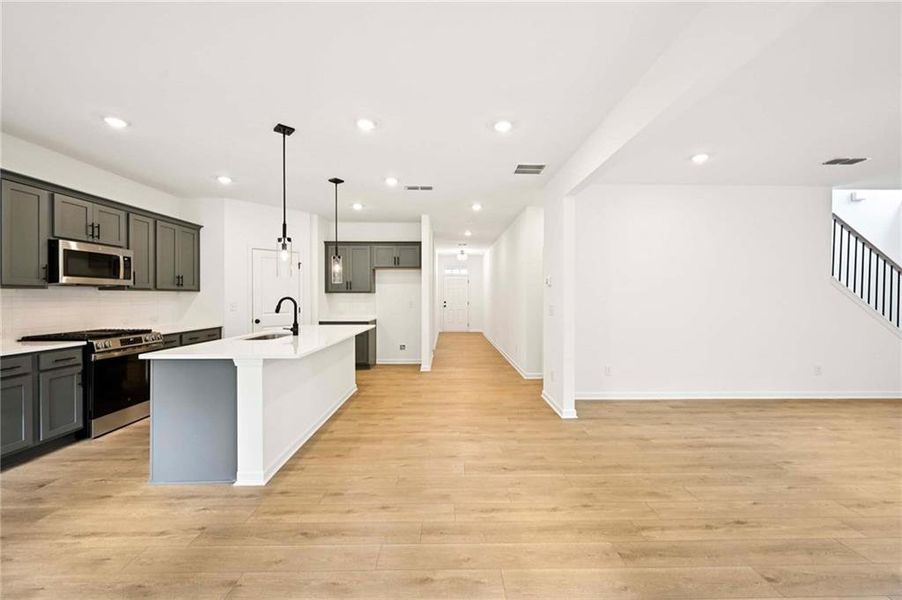 Spacious, unfurnished interior of a new home in Creekside, Dawsonville (Image 44). Spacious, unfurnished interior of a new home in Creekside, Dawsonville (Image 44).