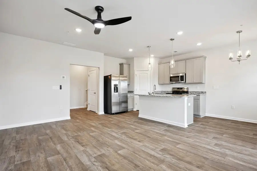 3br New Home in Hampton, GA.  - Slide 10