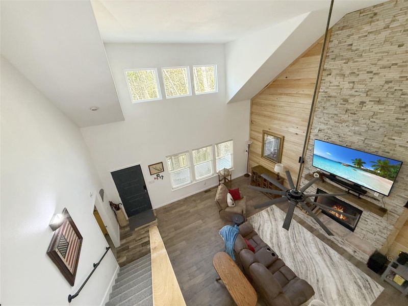 Furnished interior view inside a new home in , Brookeland (Image 21).