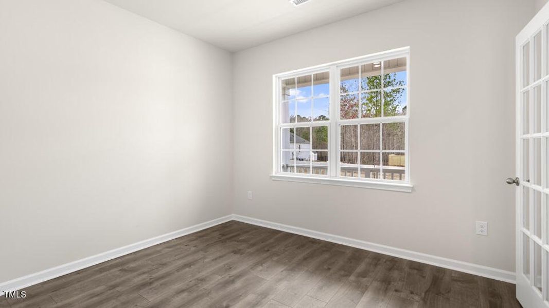 dr-horton-baker-farm-lot-116-013