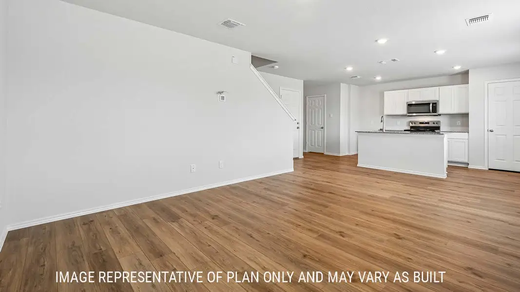 Spacious, unfurnished interior of a new home in Pecan Creek, Temple (Image 14). Spacious, unfurnished interior of a new home in Pecan Creek, Temple (Image 14).