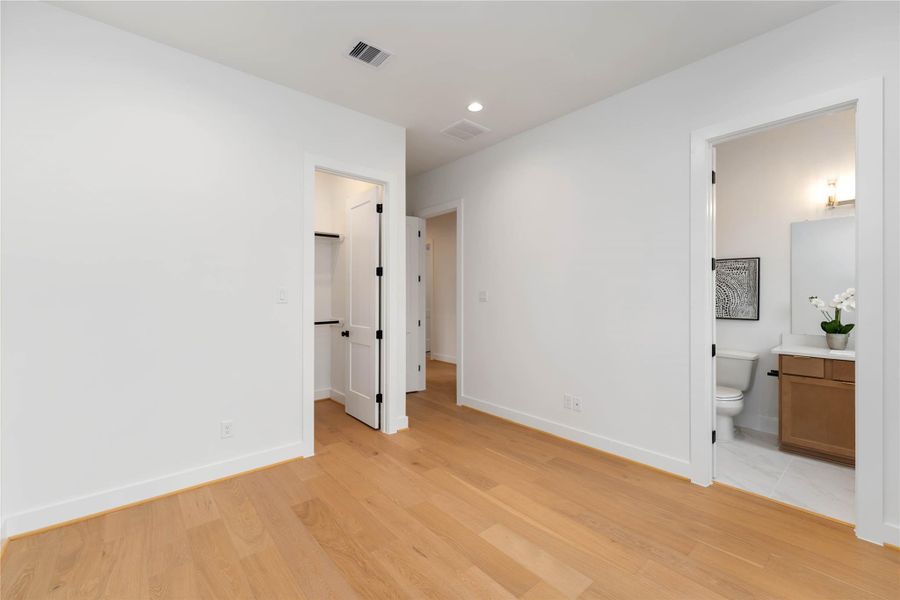 Spacious, unfurnished interior of a new home in , Houston (Image 17). Spacious, unfurnished interior of a new home in , Houston (Image 17).