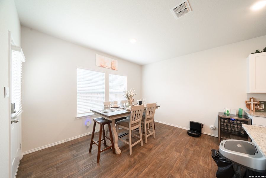 Furnished interior view inside a new home in , Floresville (Image 7).