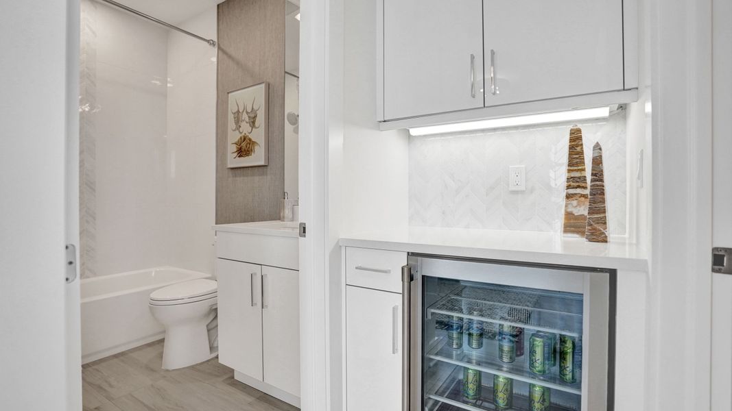 Bonus Room Wet Bar to Bath