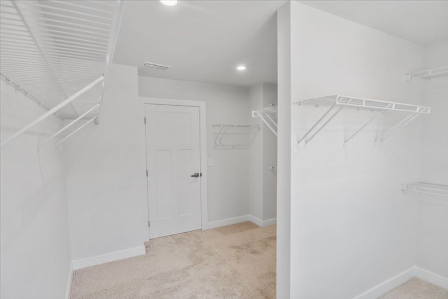 Image 21 of a home in Everly Estates.