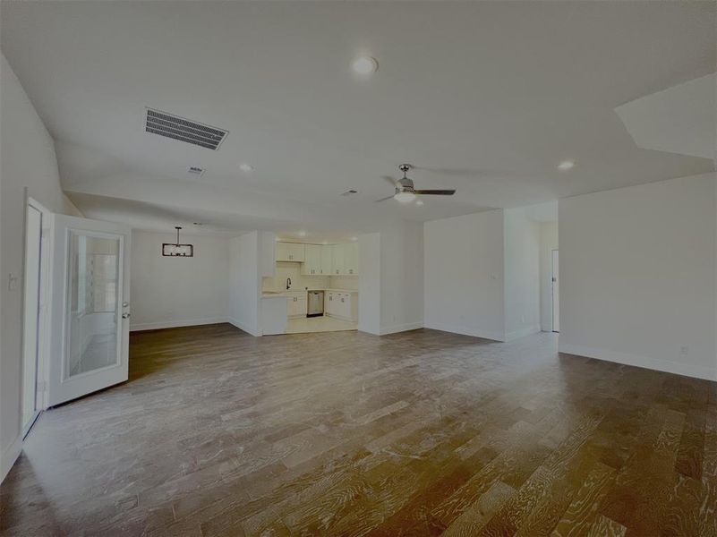 Spacious, unfurnished interior of a new home in , Garland (Image 13). Spacious, unfurnished interior of a new home in , Garland (Image 13).