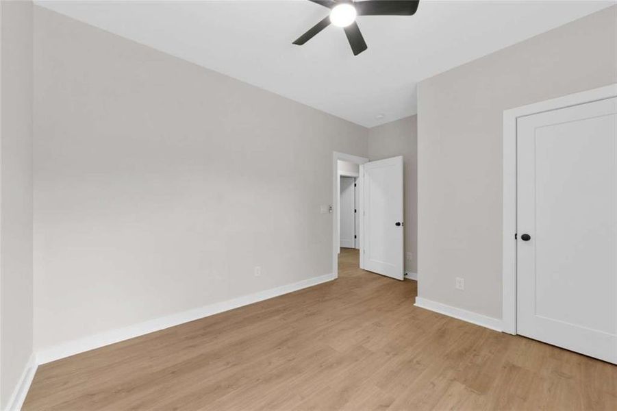 Spacious, unfurnished interior of a new home in , Atlanta (Image 20).