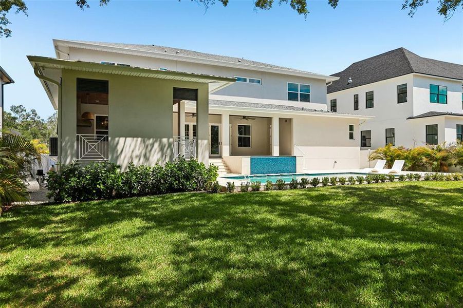 Exterior details and patio area of a home in , Tampa (Image 46).