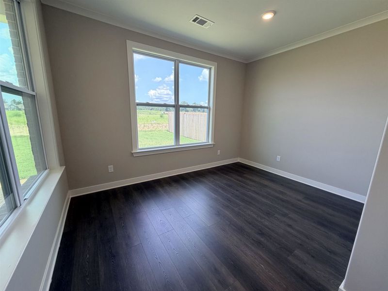 Spacious, unfurnished interior of a new home in Lockwood, Collierville (Image 17).