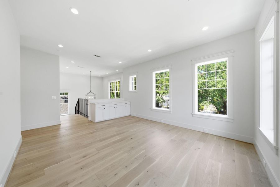 Spacious, unfurnished interior of a new home in , Houston (Image 37). Spacious, unfurnished interior of a new home in , Houston (Image 37).