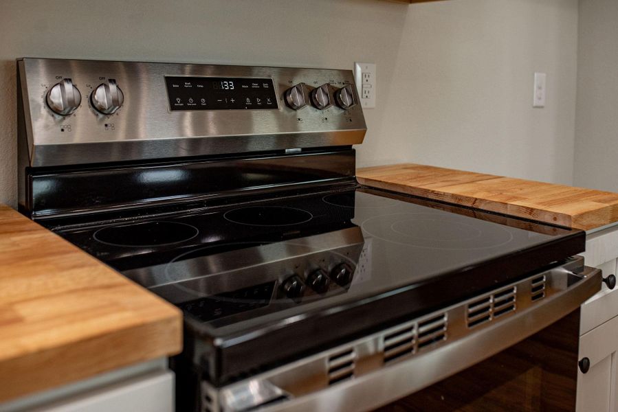 Close-up of interior finishes inside a home in , Port Lavaca (Image 12).